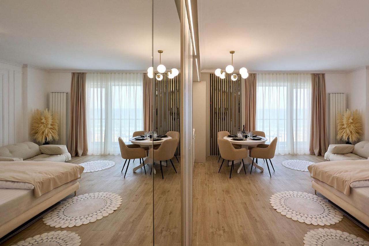 Seaview Luxury Studio In Infinity Beach Resort Mamaia Εξωτερικό φωτογραφία