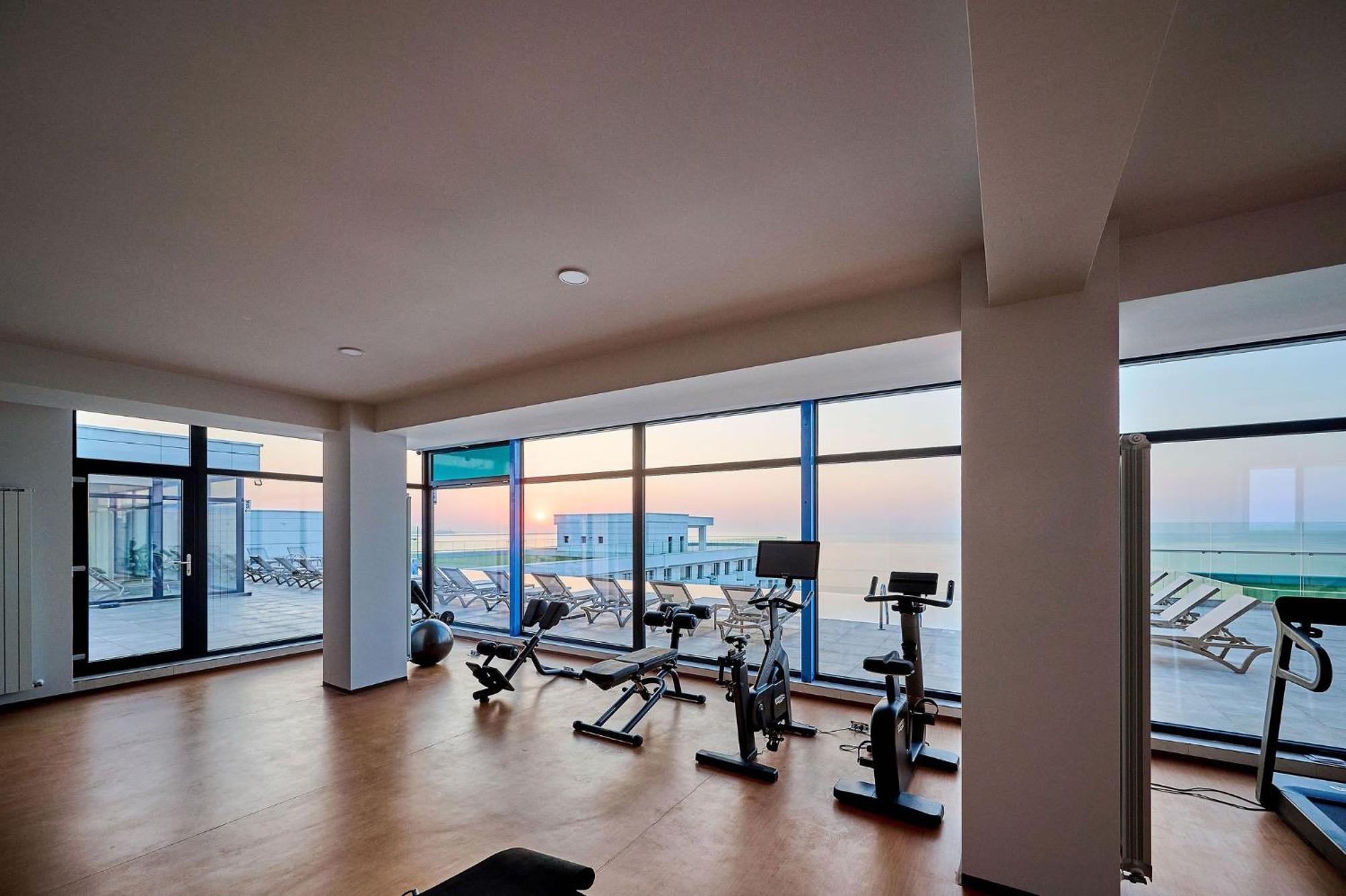 Seaview Luxury Studio In Infinity Beach Resort Mamaia Εξωτερικό φωτογραφία